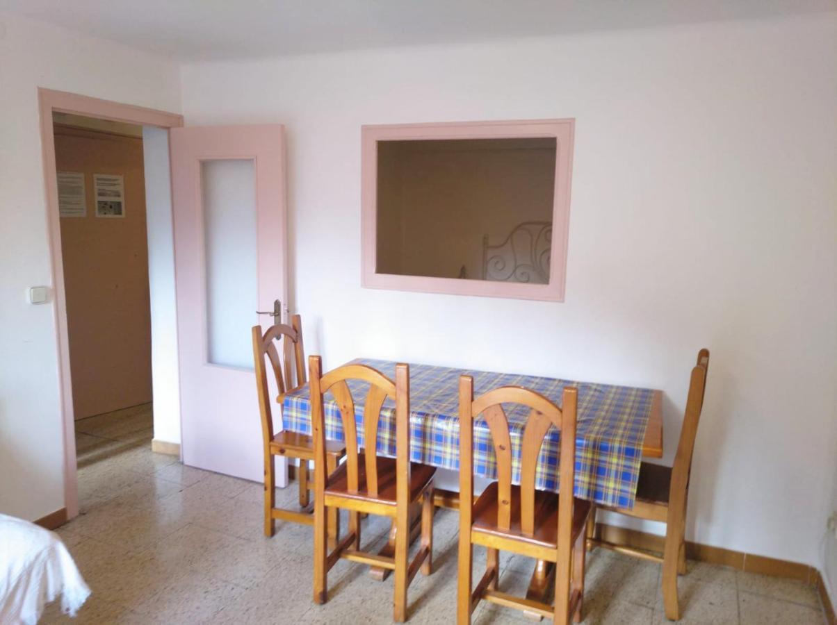 Casa Joan de Ribera Apartment Ribera de Cardos Bagian luar foto